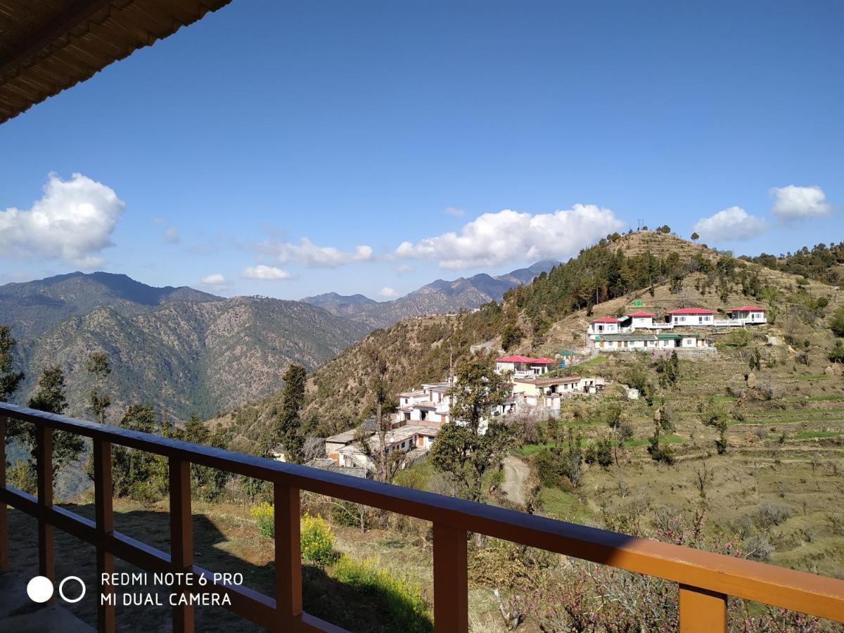 In Apple Estate Kanatal - Himalayan View Resort With Courteous Staff ภายนอก รูปภาพ