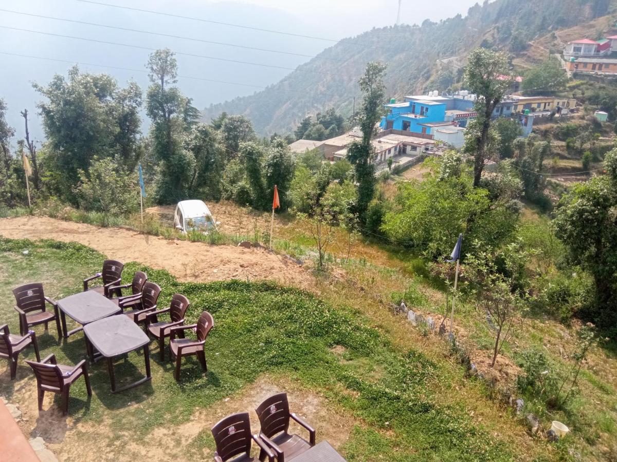 In Apple Estate Kanatal - Himalayan View Resort With Courteous Staff ภายนอก รูปภาพ