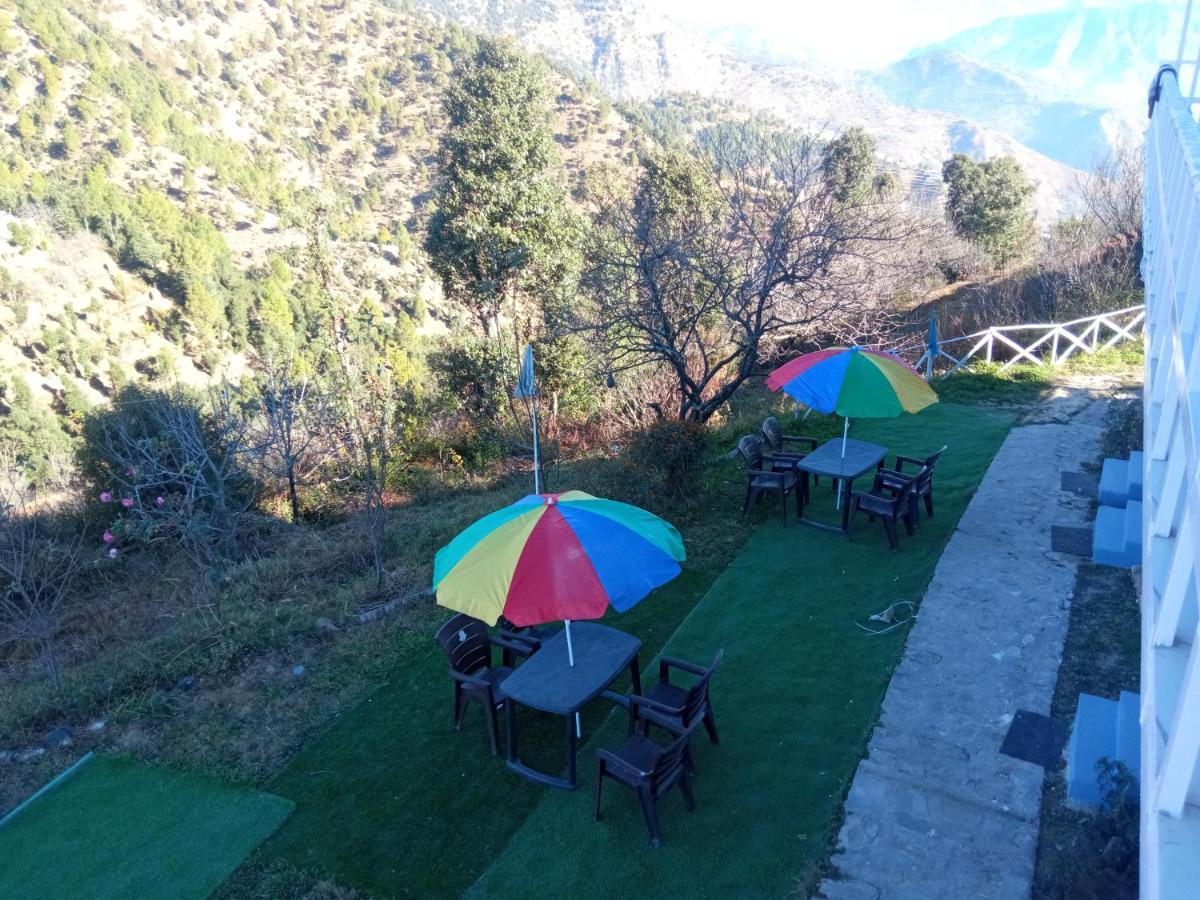 In Apple Estate Kanatal - Himalayan View Resort With Courteous Staff ภายนอก รูปภาพ